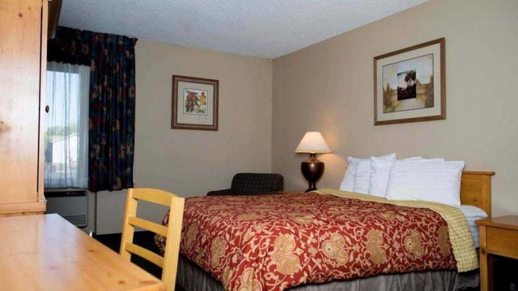 La Quinta Inn & Suites By Wyndham Spokane Downtown Exterior foto